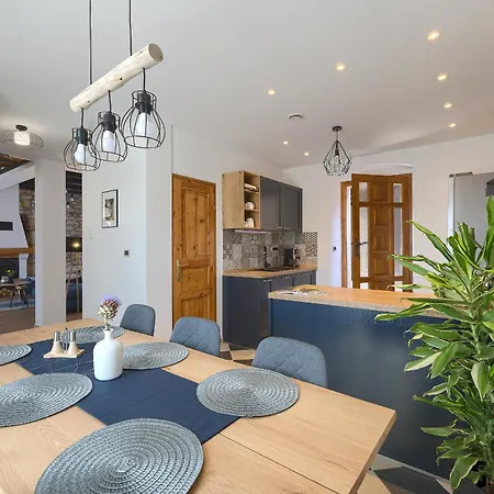 Tonin For 6 People Near Pula With Jacuzzi & Children Playground Marcana