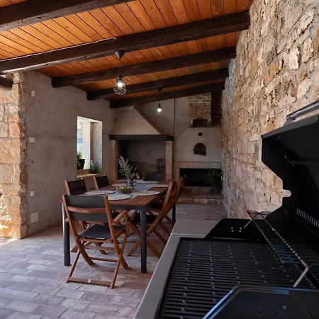 Tonin For 6 People Near Pula With Jacuzzi & Children Playground *