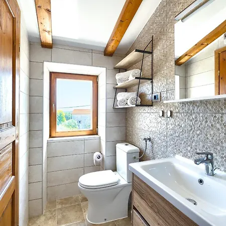 Tonin For 6 People Near Pula With Jacuzzi & Children Playground *