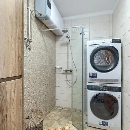 빌라 Tonin For 6 People Near Pula With Jacuzzi & Children Playground *